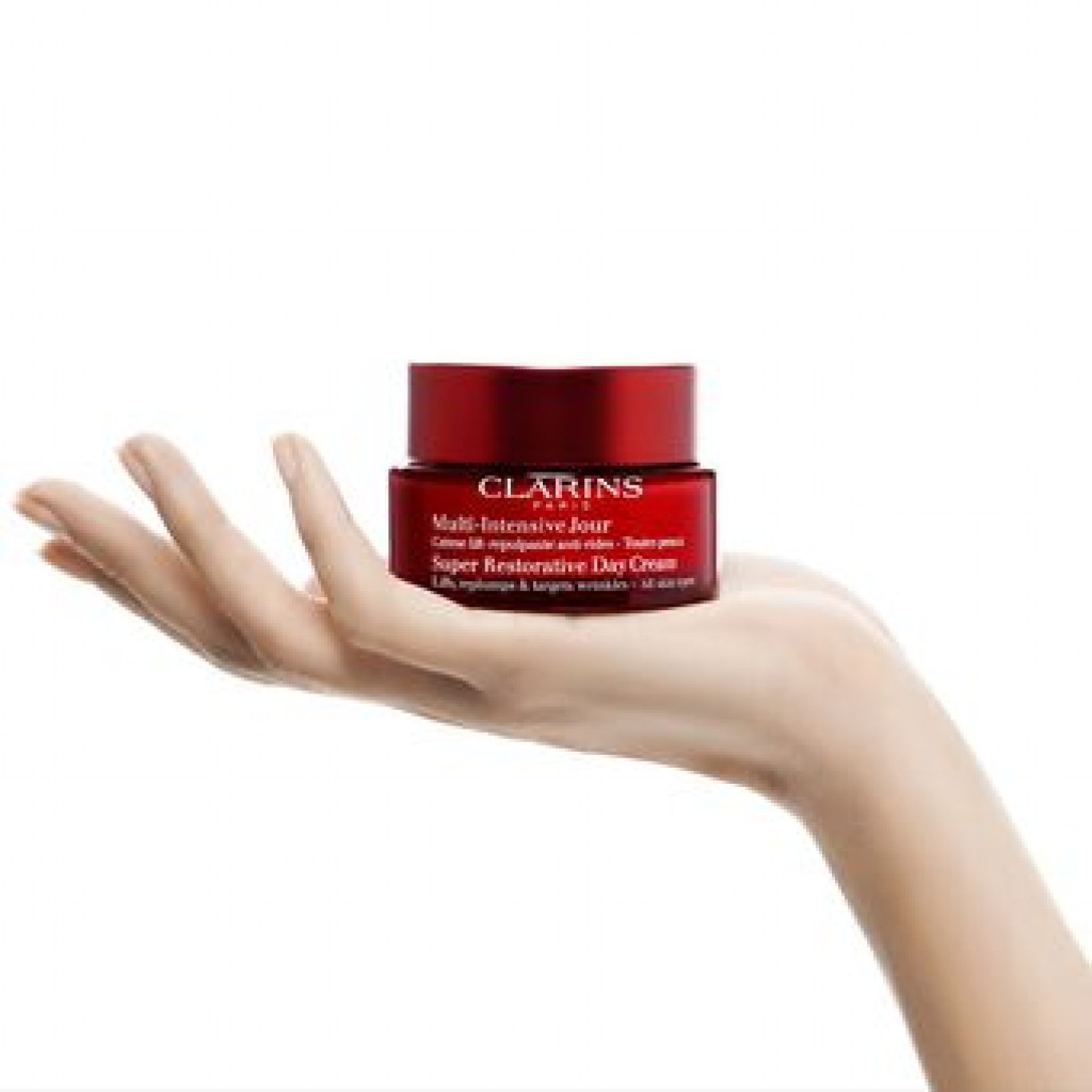 Clarins Super Restorative Day Cream - All Skin Types