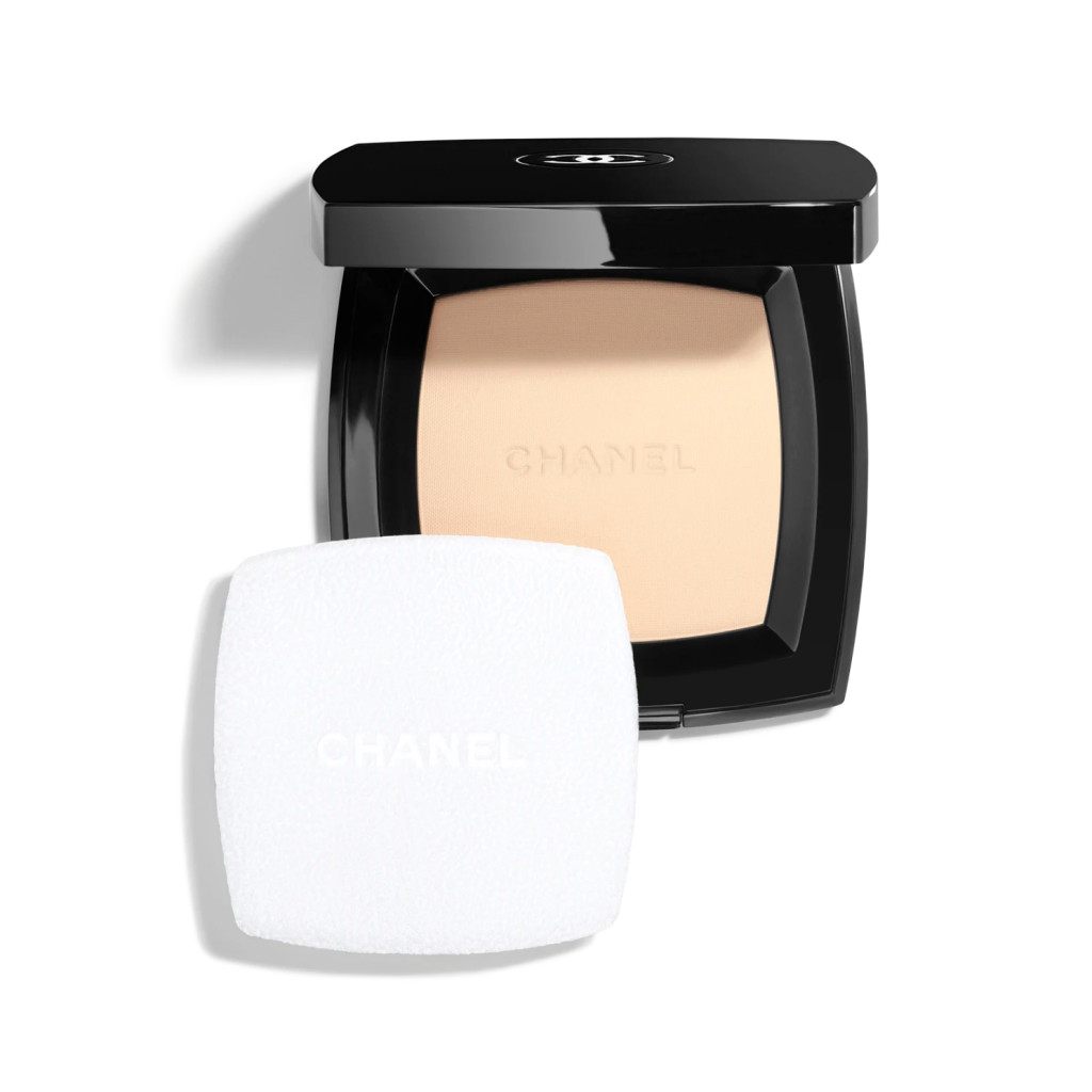 Chanel Poudre Universelle Compact Nutural Finish 15gr ( 20 CLAIR - TRANSLUCENT 1)